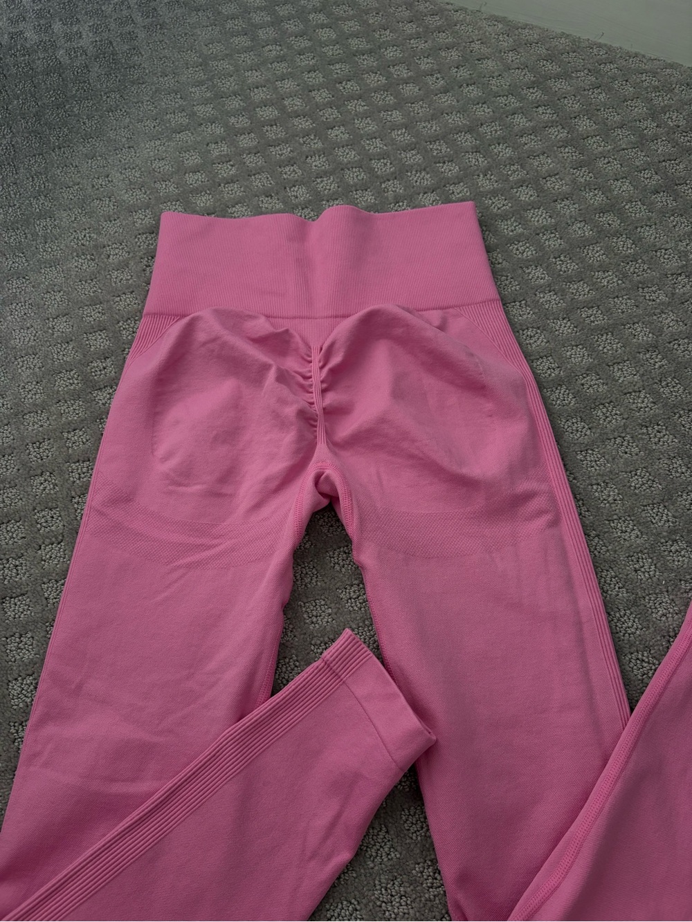 Butt-Scrunch Pink High-Waist Seamless Leggings
